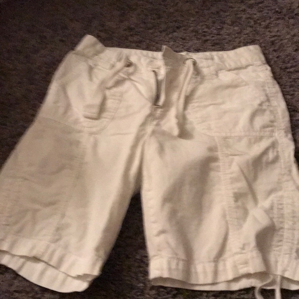 white linen  shorts